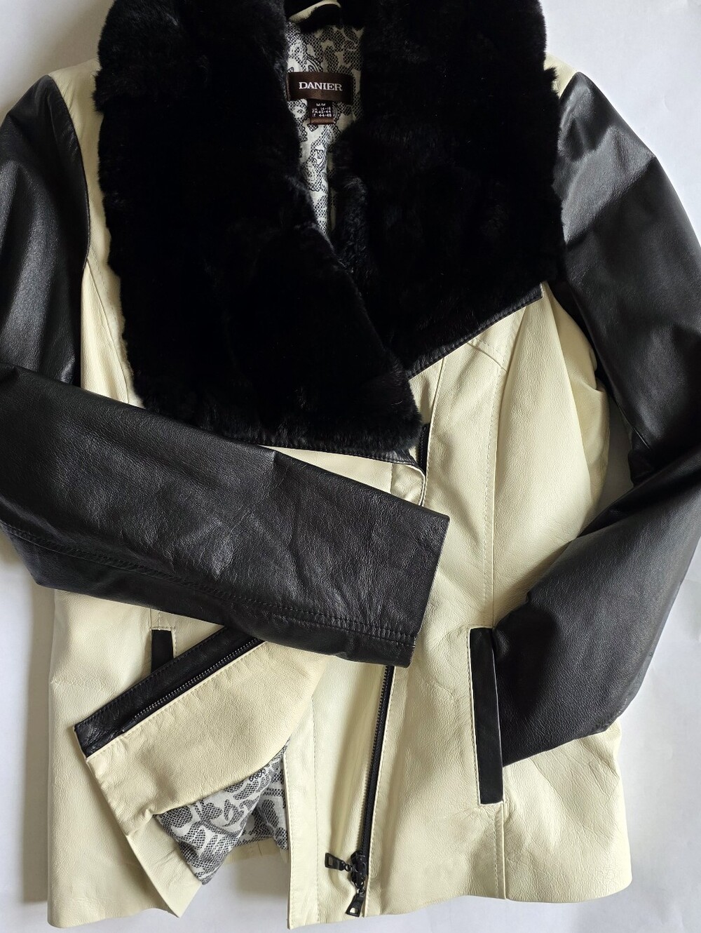 Danier Leather Jacket M โ Cream & Black, Rabbit Fur Collar, Never Worn
